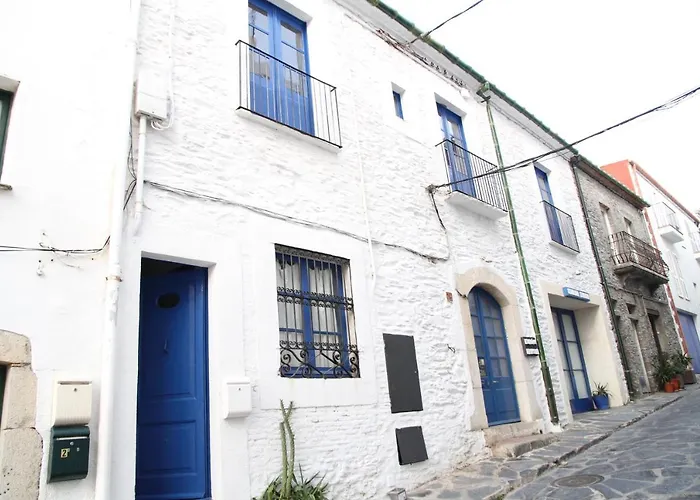 - Compartir * Cadaqués
